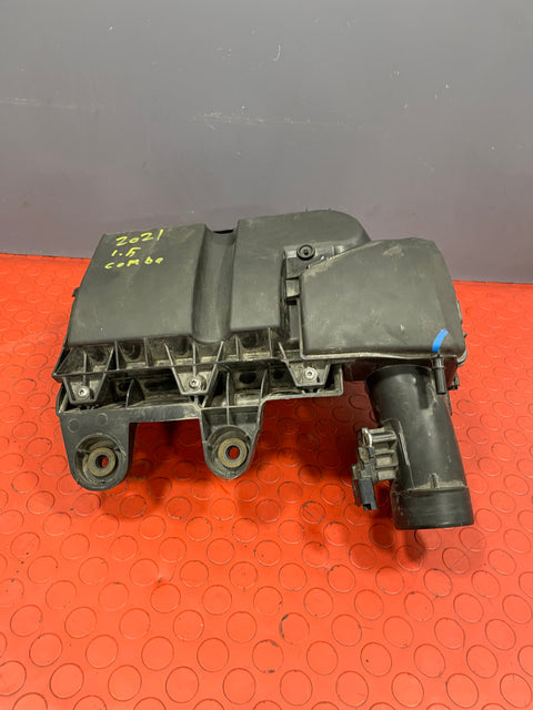 Citroen Berlingo/Peugeot Partner/Vauxhall Combo/Toyota Proace City COMPLETE AIRBOX w/ AIR FILTER & MAF SENSOR 2019-2024 1.5/1.6 P/N 9828002080 - 1