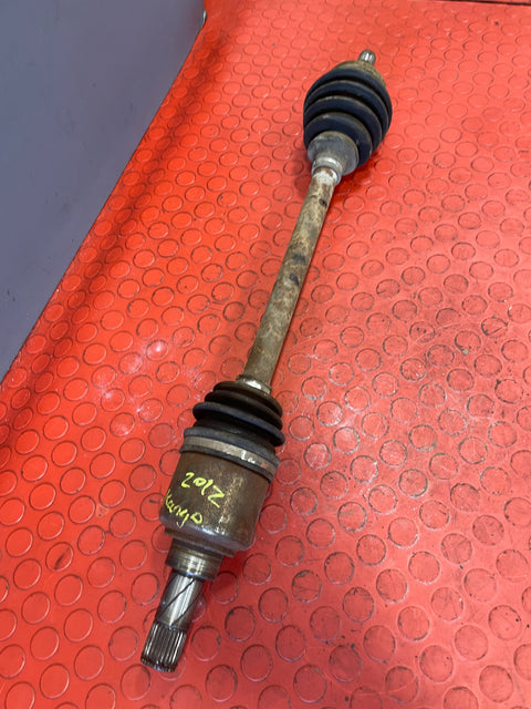 Renault Kangoo DRIVESHAFT (27/26Teeth) Passenger's Side 2012 R/N 8200687739 / 391015402R