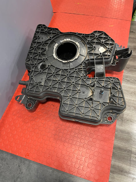 Citroen Berlingo/Peugeot Partner/Vauxhall Combo/Toyota Proace City ADBLUE TANK 2019-2024 P/N 9842316580