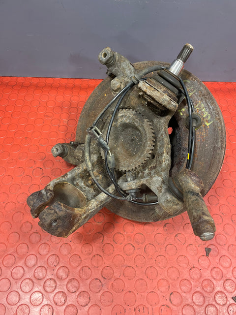 Ford Transit FRONT WHEEL HUB WITH SPEED SENSOR MK7 2.2 RWD Passenger's Side 2006-2014 P/N 6C111104AB / 6C112B372AB