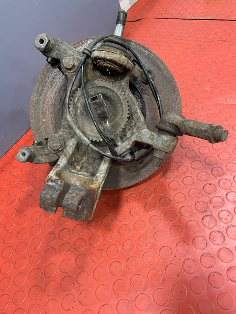 Ford Transit FRONT WHEEL HUB WITH SPEED SENSOR MK7 2.2 RWD Passenger's Side 2006-2014 P/N 6C111104AB / 6C112B372AB