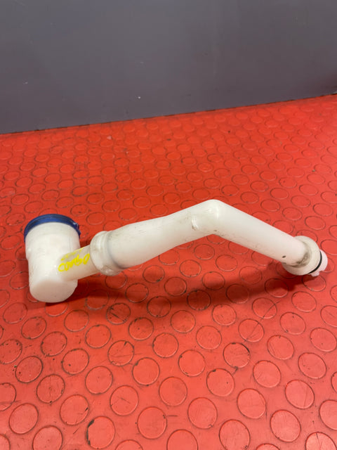 Citroen Berlingo/Peugeot Partner/Vauxhall Combo/Toyota Proace City WINDSCREEN WASHER FILLER PIPE w/ CAP 2019-2024 P/N 9816645880