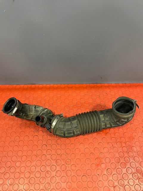Ford Transit Custom AIR INTAKE HOSE 2.0 2016-2023 P/N GK219R504AC - 1 / GK21-9F805AA
