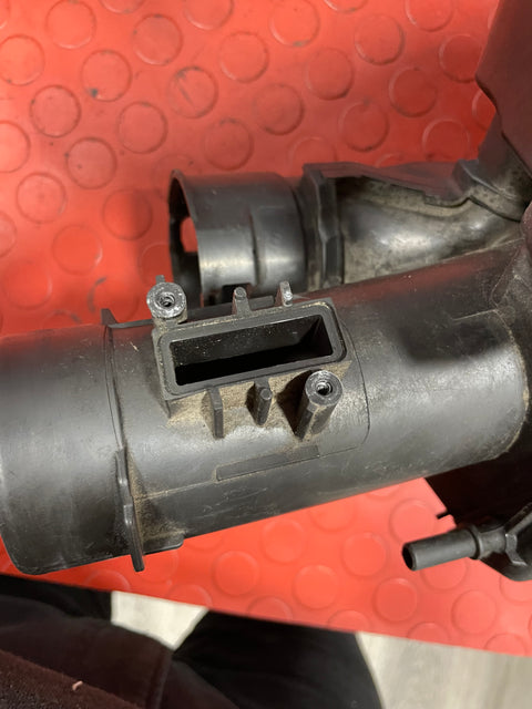 Citroen Berlingo/Peugeot Partner/Vauxhall Combo/Toyota Proace City AIRBOX w/ AIR FILTER (w/o Maf Sensor) 2019-2024 1.5/1.6 P/N 9828002080 - 4