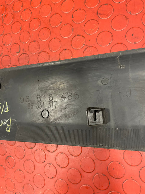 Citroen Berlingo/ Peugeot Partner FRONT DOOR SIDE MOULDING TRIM Passenger's Side  2008-2018 P/N 9681648577