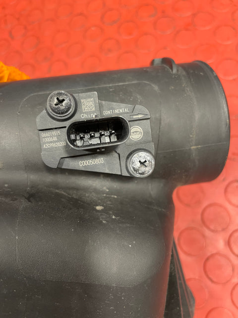 Saic Maxus Deliver 9 AIR INTAKE W/ TOP AIRBOX COVER & MAF SENSOR (4 Pin) 2.0 TD 2021-2024 P/N A2C99628200