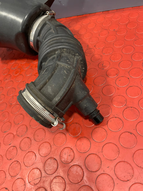 Saic Maxus Deliver 9 AIR INTAKE W/ TOP AIRBOX COVER & MAF SENSOR (4 Pin) 2.0 TD 2021-2024 P/N A2C99628200