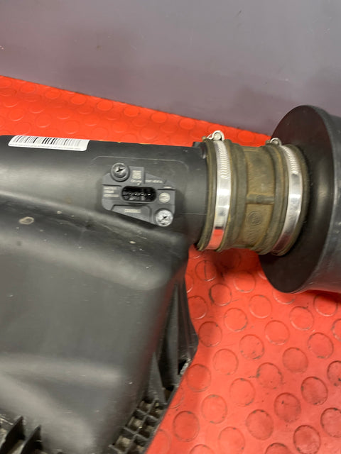 Saic Maxus Deliver 9 AIR INTAKE W/ TOP AIRBOX COVER & MAF SENSOR (4 Pin) 2.0 TD 2021-2024 P/N A2C99628200