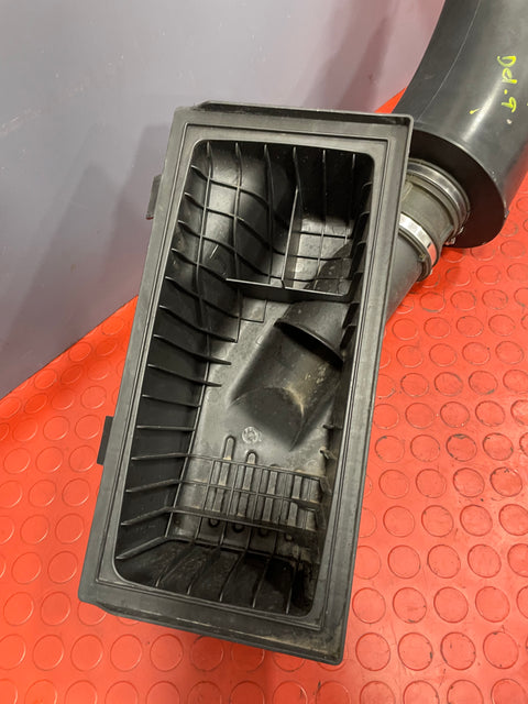 Saic Maxus Deliver 9 AIR INTAKE W/ TOP AIRBOX COVER & MAF SENSOR (4 Pin) 2.0 TD 2021-2024 P/N A2C99628200