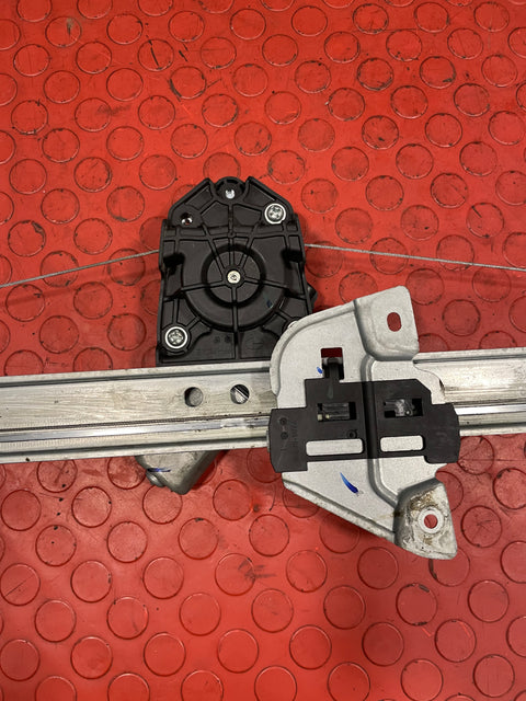 Saic Maxus Deliver 9 POWER WINDOW REGULATOR & MECHANISM Passenger's Side 2.0 2021-2024 P/N C00076723 / PW578N5