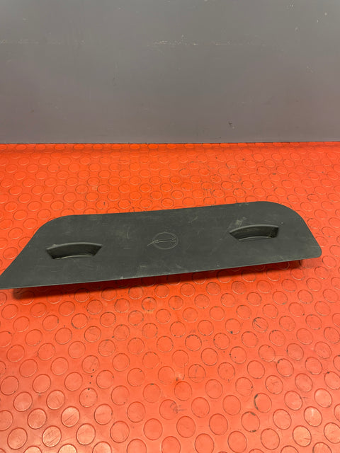 Saic Maxus Deliver 9 TOOL BOX COVER TRIM 2.0 2021-2024 P/N C00141889