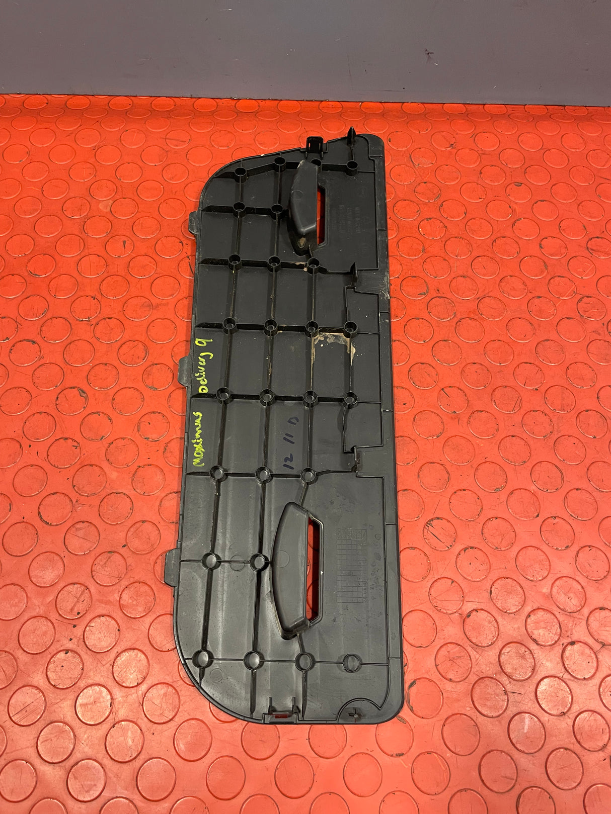 Saic Maxus Deliver 9 TOOL BOX COVER TRIM 2.0 2021-2024 P/N C00141889