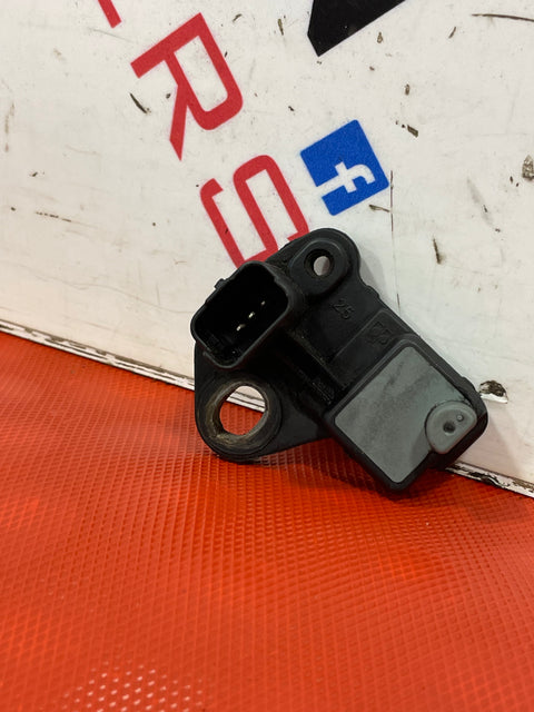 Citroen Berlingo/Peugeot Partner CRANKSHAFT POSITION SENSOR 1.6HDI  P/N 9664387380