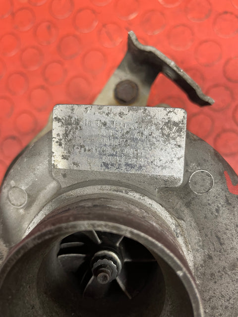 Volkswagen Crafter TURBOCHARGER (w/o Actuator / has play on Impeller / Spares or Repairs) 2.5TDI 2007 P/N 076145701R