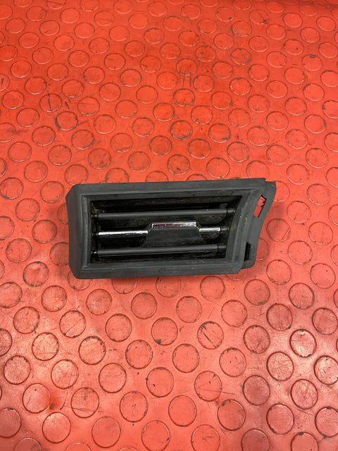 Saic Maxus Deliver 9 DASHBOARD AIR VENTILATION RIGHT SIDE 2.0 2021-2024 P/N C00127786