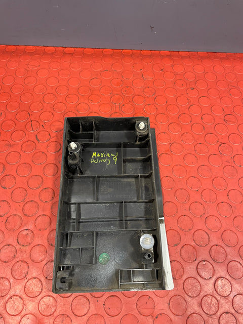 Saic Maxus Deliver 9 MOULDING TRIM LOWER RIGHT SIDE 2.0 2021-2024 P/N C00097786