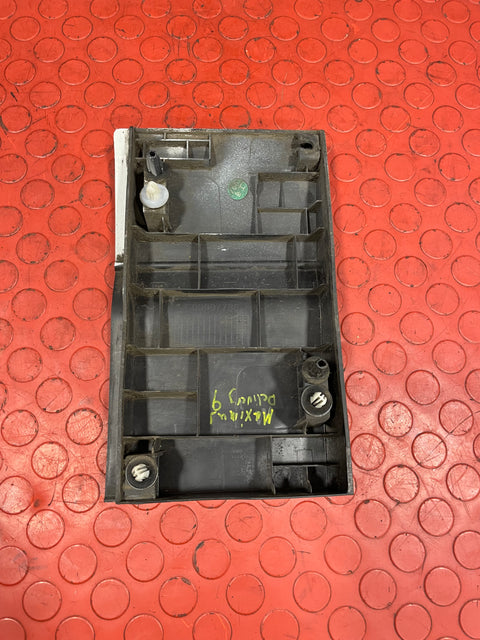 Saic Maxus Deliver 9 MOULDING TRIM LOWER RIGHT SIDE 2.0 2021-2024 P/N C00097786