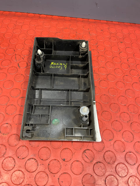 Saic Maxus Deliver 9 MOULDING TRIM LOWER RIGHT SIDE 2.0 2021-2024 P/N C00097786