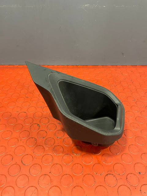 Saic Maxus Deliver 9 DASHBOARD CUP HOLDER LEFT SIDE 2.0 2021-2024 P/N C00118100