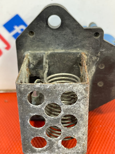 Citroen Berlingo/Peugeot Partner HEATER FAN RESISTOR 1.6HDI 2008-2018  P/N 9862240180