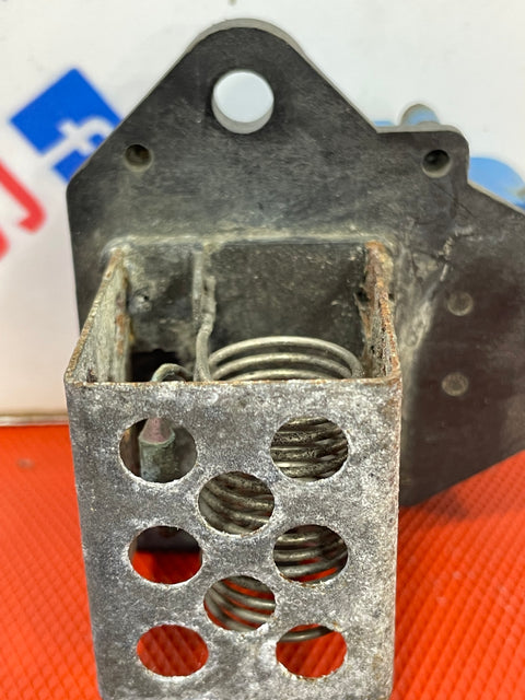 Citroen Berlingo/Peugeot Partner HEATER FAN RESISTOR 1.6HDI 2008-2018  P/N 9862240180