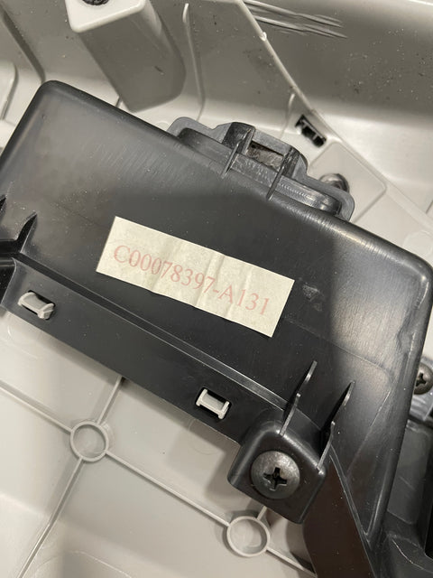 Saic Maxus Deliver 9 DOOR CARD TRIM Front Passenger's Side 2.0 2021-2024 P/N C00078397