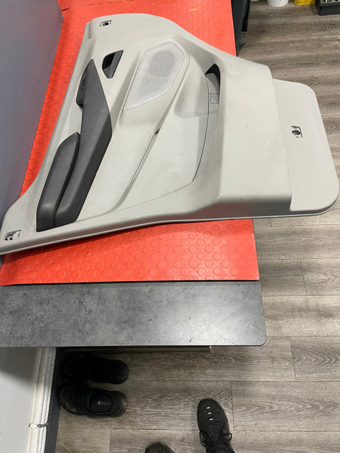 Saic Maxus Deliver 9 DOOR CARD TRIM Front Passenger's Side 2.0 2021-2024 P/N C00078397