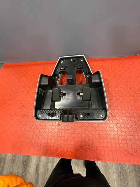 Saic Maxus Deliver 9 CENTER CEILING LIGHT HOUSING 2.0 2021-2024 P/N C00144873