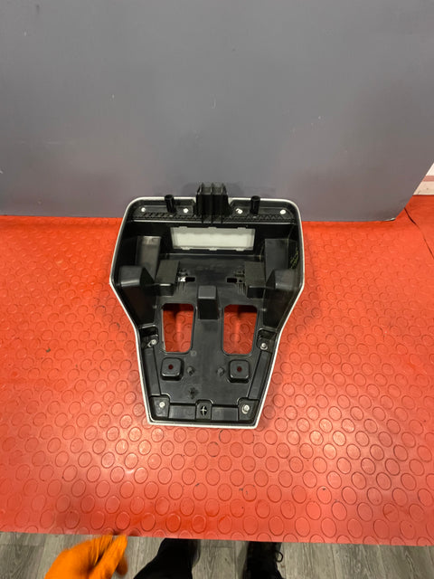 Saic Maxus Deliver 9 CENTER CEILING LIGHT HOUSING 2.0 2021-2024 P/N C00144873