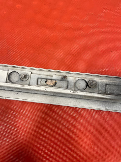 Citroen Dispatch/ Peugeot Expert/ Toyota Proace/ Vauxhall Vivaro PASSENGER SIDE SLIDING DOOR RAIL TRIM (White) 2019-2023 P/N 9808384180