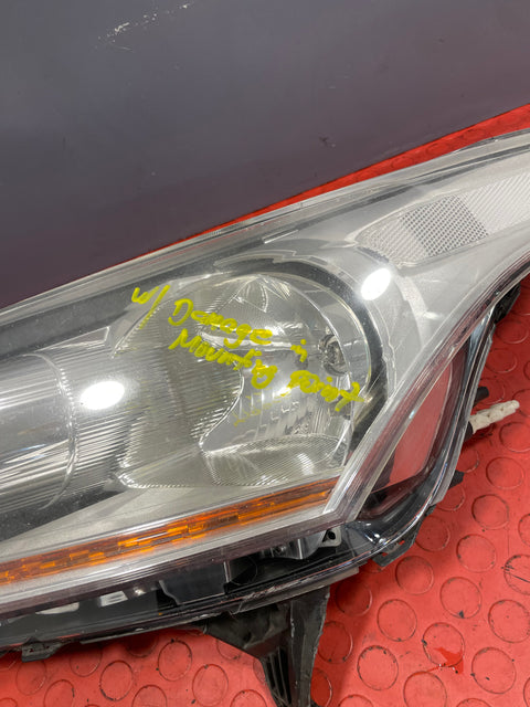 Ford Transit Connect HEAD LIGHT ASSEMBLY Passenger's Side (Broken Lower Mounting Point) 2013-2018  P/N DT1113W030BC