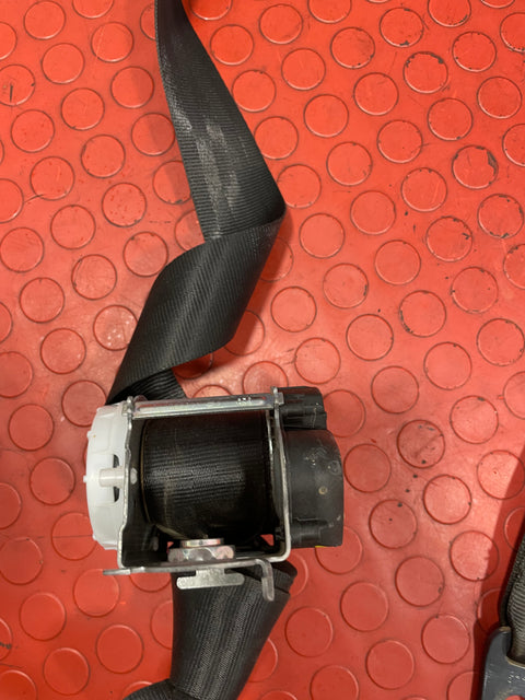 Citroen Berlingo/Peugeot Partner/Vauxhall Combo/Toyota Proace City FRONT MIDDLE SEAT BELT 2019-2024 P/N 98172324XX