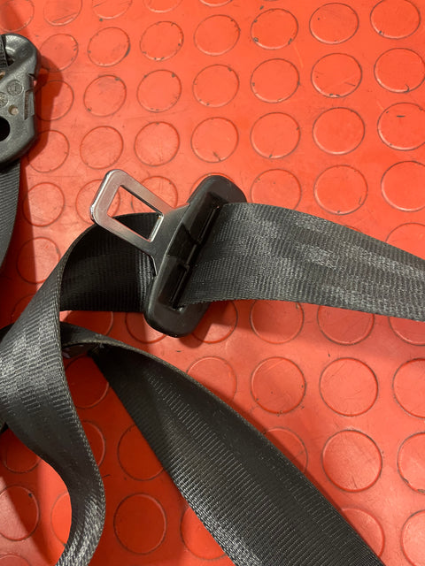 Citroen Berlingo/Peugeot Partner/Vauxhall Combo/Toyota Proace City FRONT MIDDLE SEAT BELT 2019-2024 P/N 98172324XX