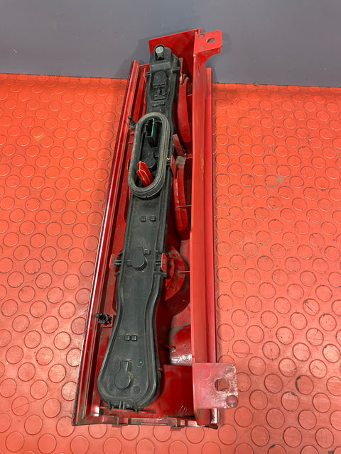 Peugeot Expert/Citroen Dispatch/Fiat Scudo/Toyota Proace TAIL LIGHT ASSEMBLY Driver's Side 2008-2016 P/N 1400455780 - 1