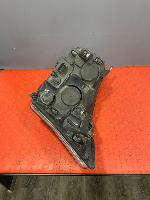 Ford Transit HEADLIGHT ASSEMBLY (Broken 1 Mounting Point) Driver's Side MK8 2014-2018 P/N BK3113W029AF - 5