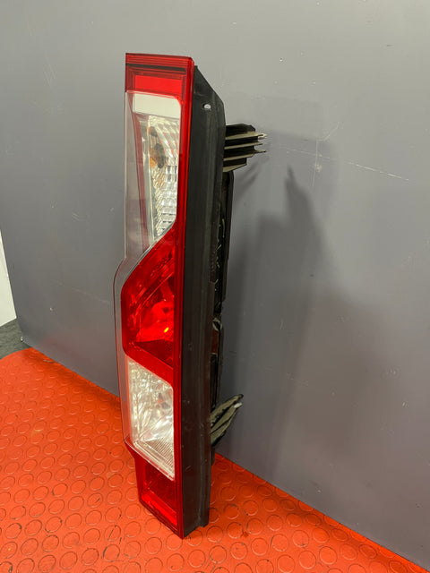 Renault Master/Nissan NV400/Vauxhall Movano TAILLIGHT ASSEMBLY Passenger's Side 2014-2021 P/N 265550023R