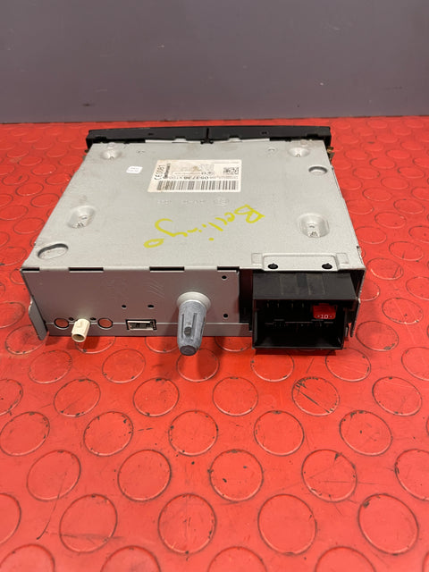 Citroen Berlingo/Peugeot Partner RADIO/CD PLAYER/GPS HEAD UNIT 2008-2016 P/N 98053736XT00