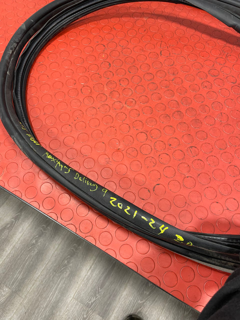 Saic Maxus Deliver 9 RUBBER DOOR SEAL Front Driver's Side 2021-2024 R/N SMD92021FRH