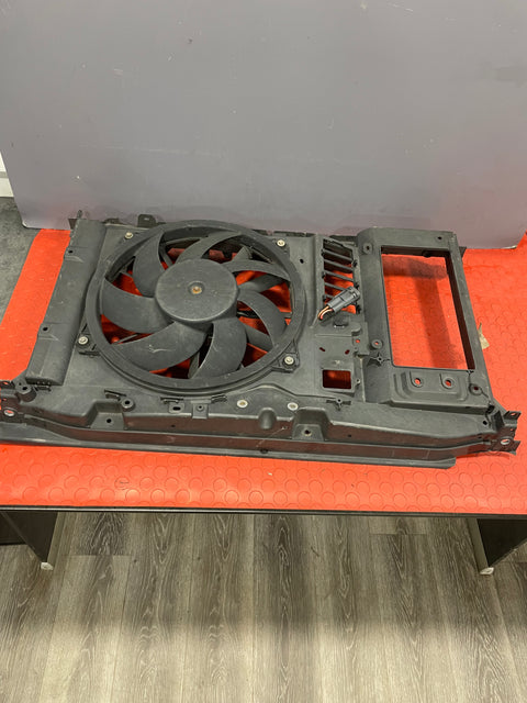 Citroen Berlingo/Peugeot Partner RADIATOR FAN W/ FRAME 1.6 2008-2016 P/N 9682720480 - 1 / FC2010M153277