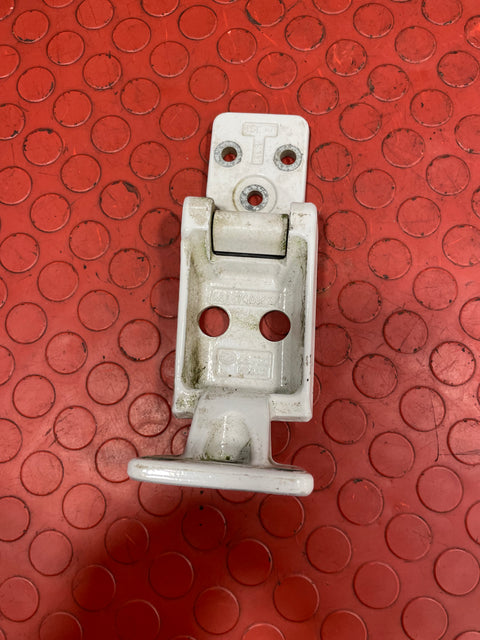 Volkswagen Crafter/Mercedes Benz Sprinter REAR DOOR PANEL HINGE Bottom Driver's Side RH 2016 P/N A9067400737