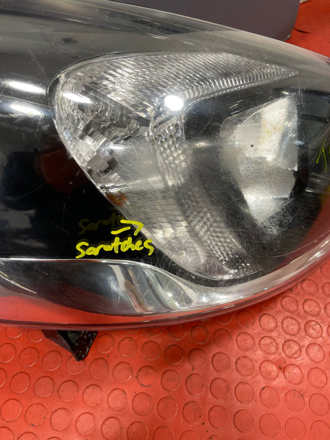 Renault Trafic/Vauxhall Vivaro/Nissan NV300 Primastar HEADLIGHT ASSEMBLY DEPO (with Visible Scratches) Driver's Side 2014-2019 P/N 084421185R