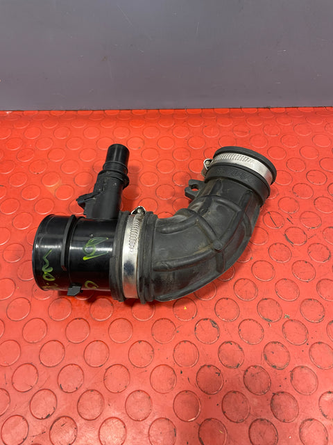 Ford Transit Custom AIR INTAKE HOSE / INDUCTION PIPE w/ SENSOR 2.0 2019-2023 P/N GK219F805AC - 1