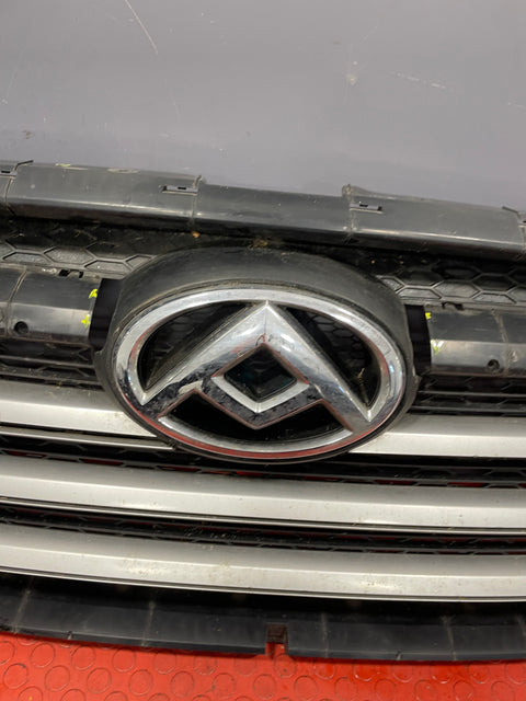 Saic Maxus Deliver 9 BUMPER GRILL (Left Side Frame Damage) SPARE OR REPAIR 2021-2024 P/N SV63