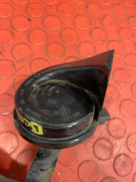 Citroen Berlingo/Peugeot Partner HORN 2019-2023 P/N 9827899180