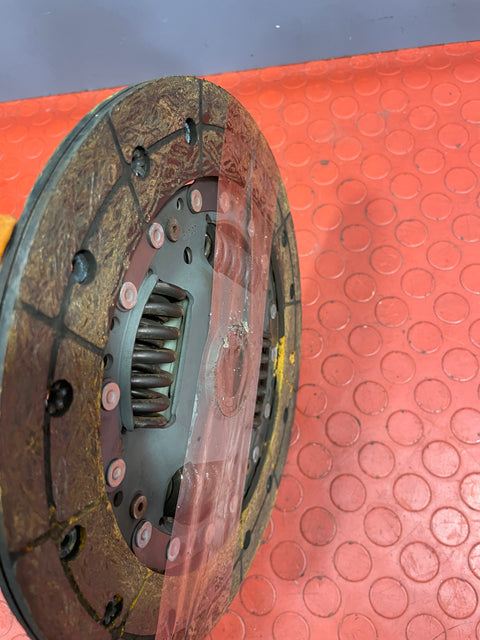 Citroen Relay/Peugeot Boxer/Fiat Ducato CLUTCH KIT PRESSURE PLATE & CLUTCH LINING 2.0 2008-2019 P/N126006510