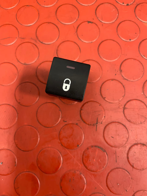 Citroen Berlingo/Peugeot Partner CABIN LOCK SWITCH 2008-2018 P/N 96582880XT