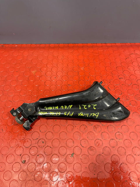 Citroen Berlingo/Peugeot Partner/Vauxhall Combo/Toyota Proace City SLIDING DOOR RUNNER HINGE Passenger's Side P/N 9816965980