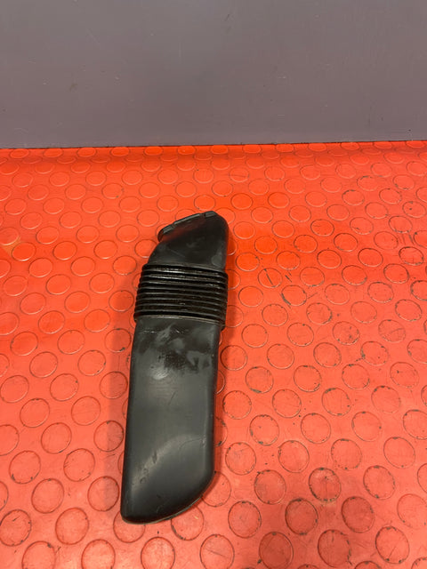 Vauxhall Vivaro/Renault Trafic/Nissan Nv300 ECU COVER COOLING PIPE 2015-2019 P/N 244936098R