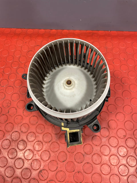 Peugeot Partner/Citroen Berlingo/Vauxhall Combo/Toyota Proace City HEATER BLOWER MOTOR & FAN 2019-2024 P/N 5P1330400