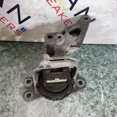 Vauxhall Vivaro/Renault Trafic ENGINE MOUNT DRIVER SIDE 1.6 2012-2018 P/N 112101360R